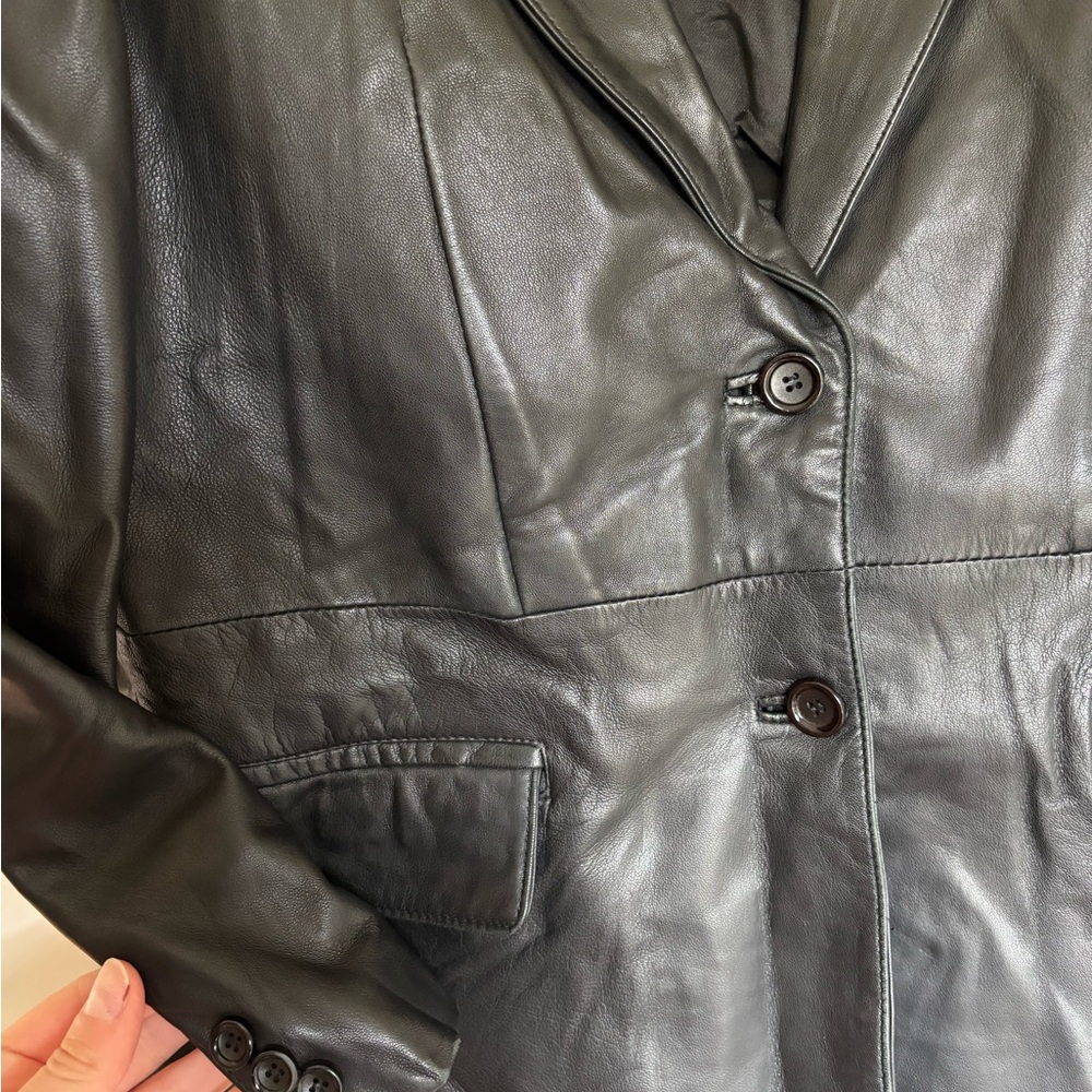 Vintage Black Leather Women's Blazer sz 10 - Picture 3 of 7